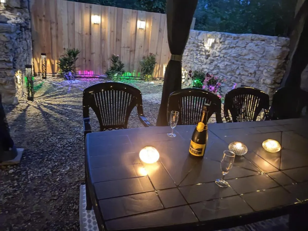 Holiday home Superbe Grande Maison De Ville! Solomiac France
